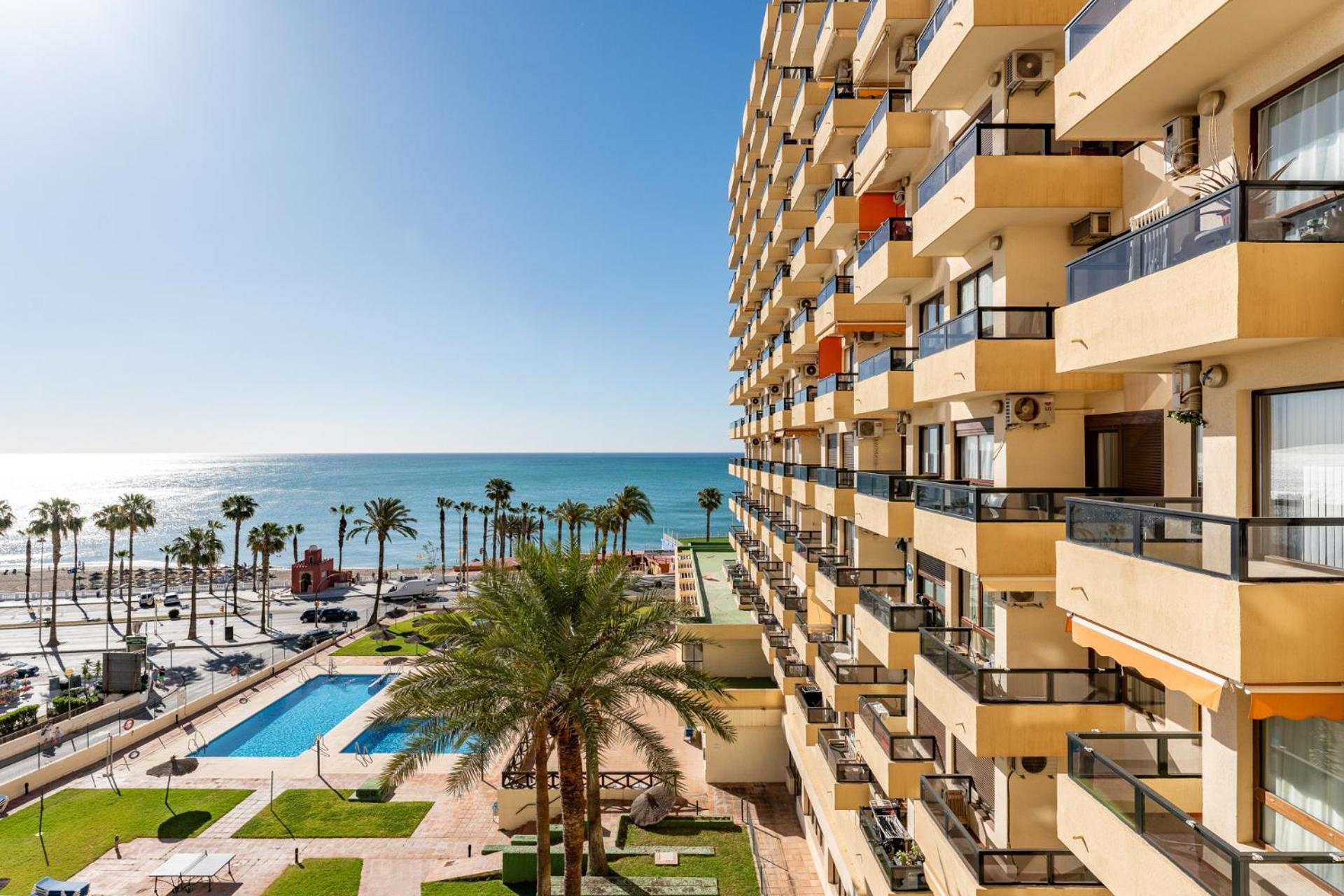 Malagasuite New Aloha Playa Benalmadena Exterior photo