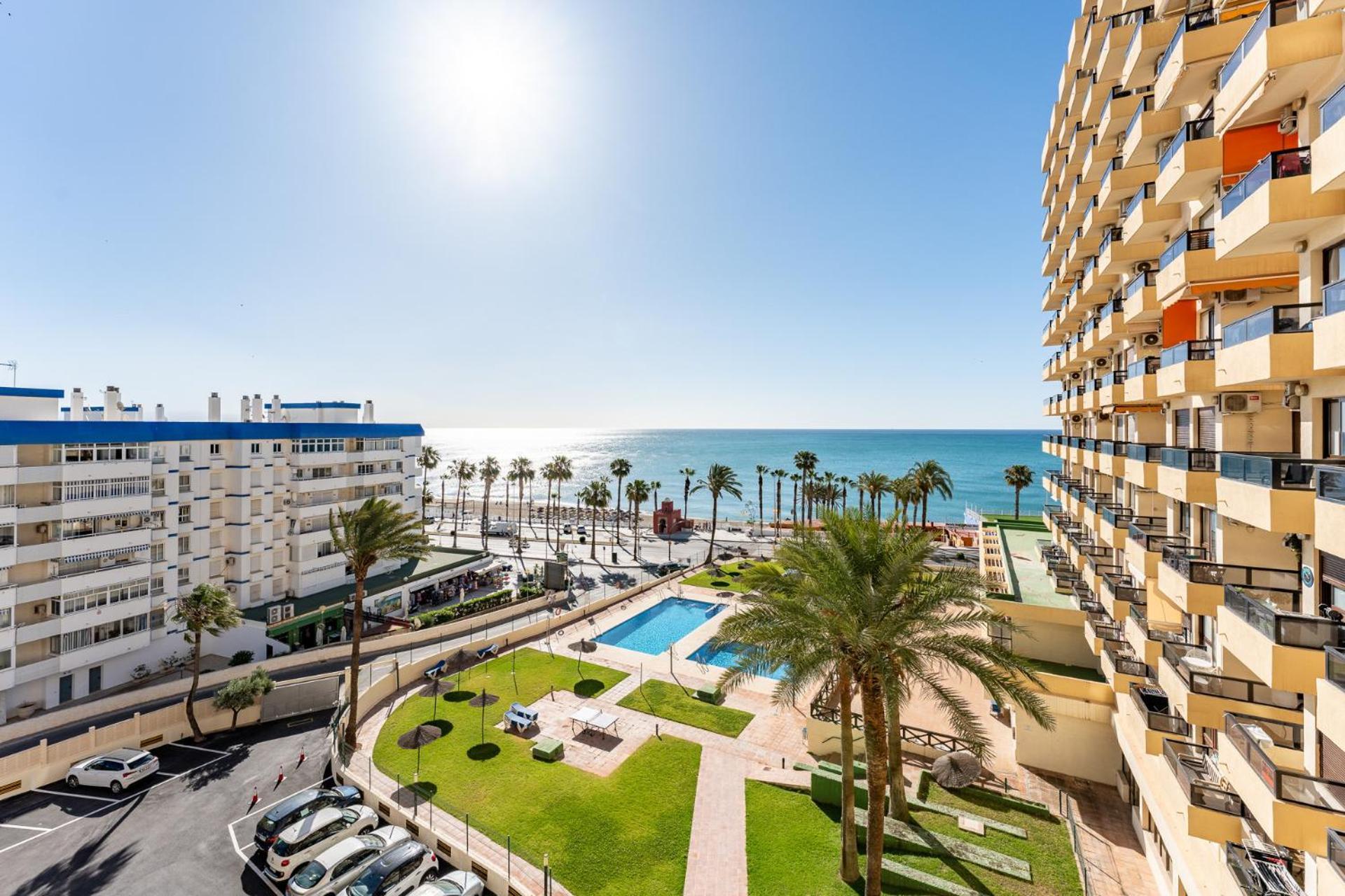 Malagasuite New Aloha Playa Benalmadena Exterior photo