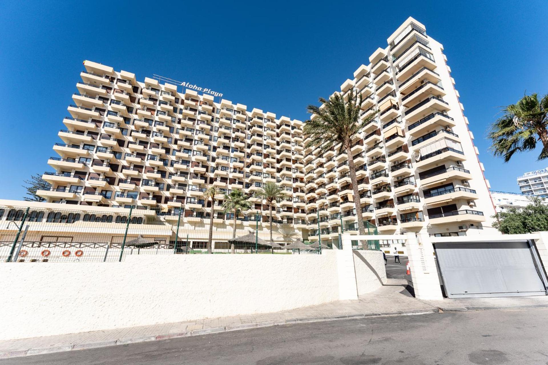 Malagasuite New Aloha Playa Benalmadena Exterior photo